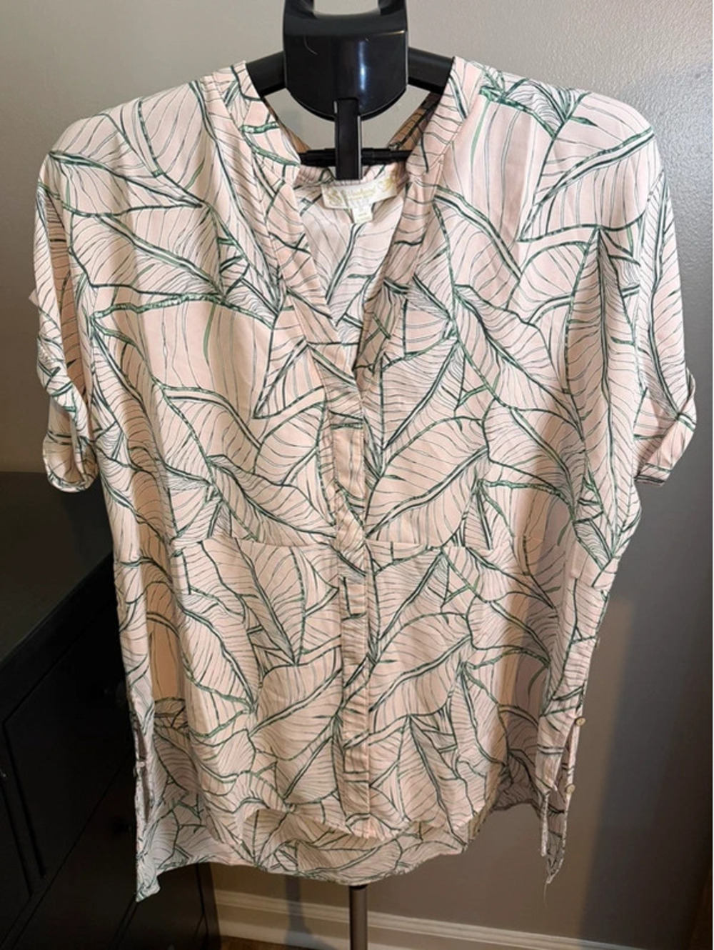Suzanne Betro Weekend Pink Green Leaf Print Tunic Top 1X